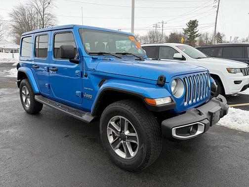 2022 Jeep Wrangler Unlimited Sahara