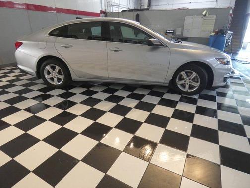 2022 Chevrolet Malibu 1FL