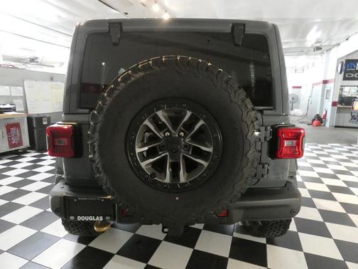 2024 Jeep Wrangler Rubicon 392