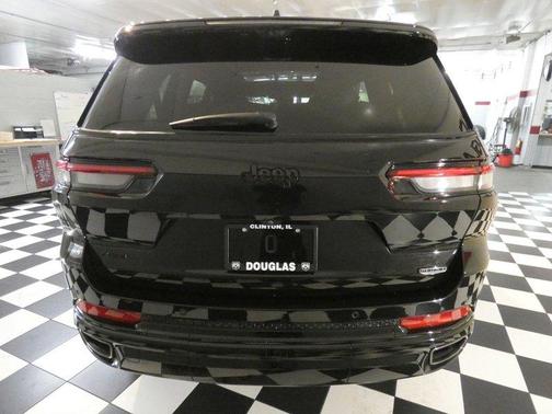 2025 Jeep Grand Cherokee L Summit