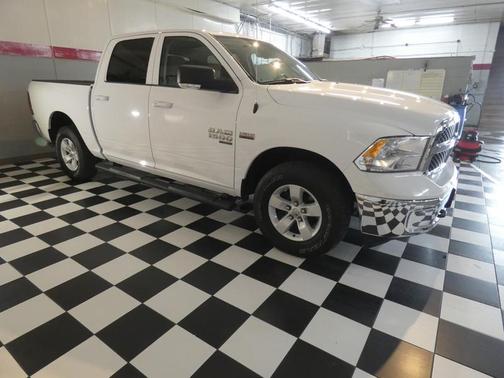 2022 RAM 1500 Classic SLT