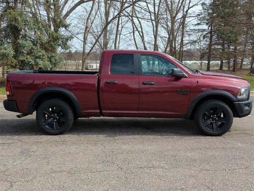 2022 RAM 1500 Classic Warlock Quad Cab 4x4 6'4' Box