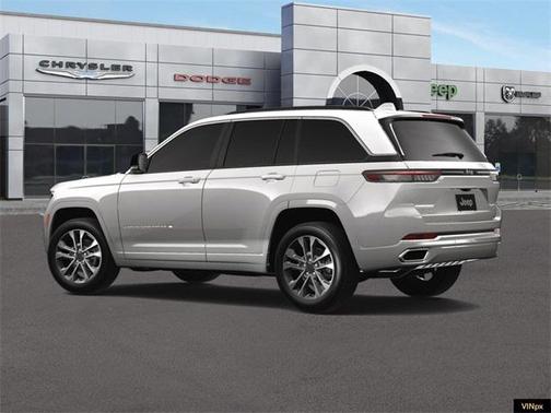 2025 Jeep Grand Cherokee Overland