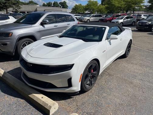 2023 Chevrolet Camaro RWD Convertible LT1