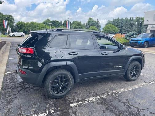 2016 Jeep Cherokee Trailhawk