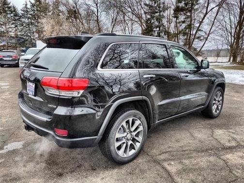 Photo 3 of 29 of 2018 Jeep Grand Cherokee Limited