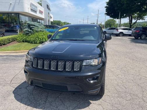2020 Jeep Grand Cherokee Altitude