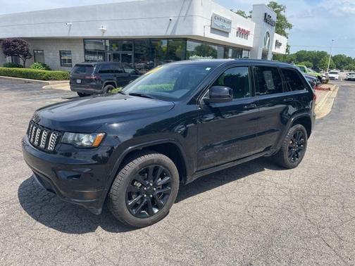 2020 Jeep Grand Cherokee Altitude