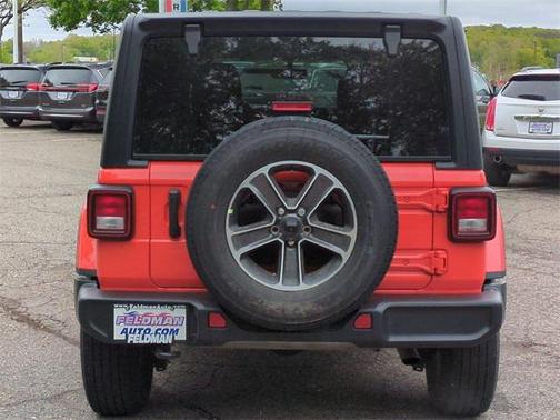 2023 Jeep Wrangler 4-Door Sahara 4x4