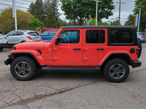 2023 Jeep Wrangler 4-Door Sahara 4x4