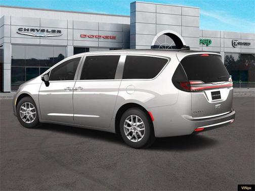 2025 Chrysler Pacifica L