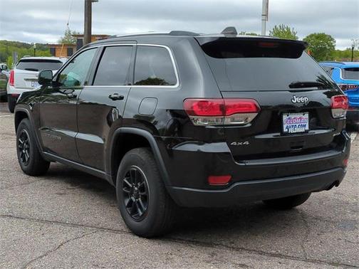 2020 Jeep Grand Cherokee Laredo