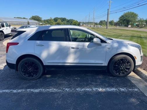 2017 Cadillac XT5 Premium Luxury