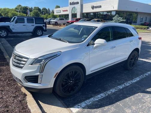 2017 Cadillac XT5 Premium Luxury