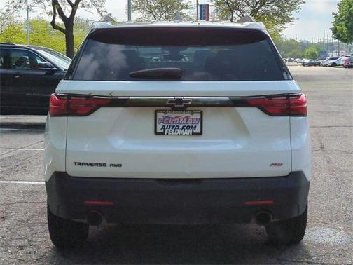 2023 Chevrolet Traverse RS