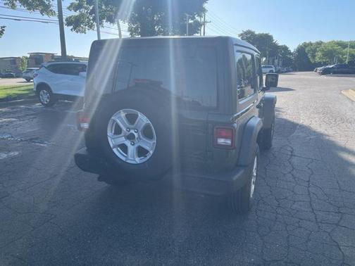 2021 Jeep Wrangler Sport S