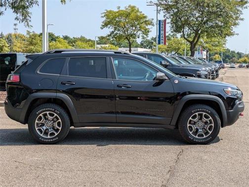 2021 Jeep Cherokee Trailhawk