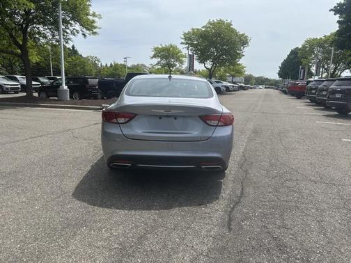 2015 Chrysler 200 C