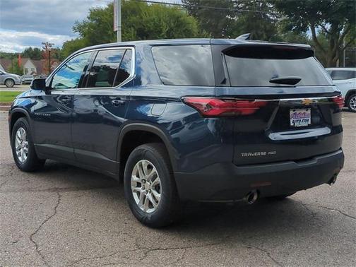 2023 Chevrolet Traverse LS