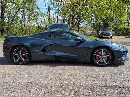 2021 Chevrolet Corvette Stingray w/3LT