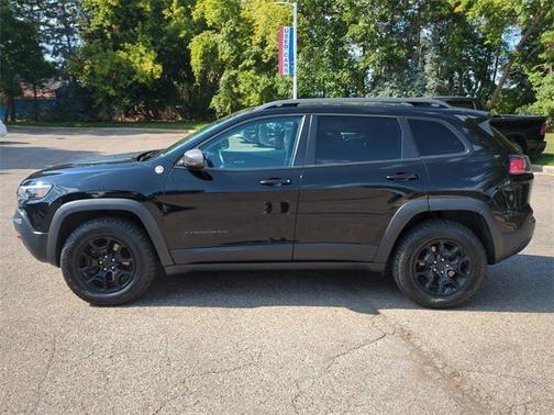2019 Jeep Cherokee Trailhawk