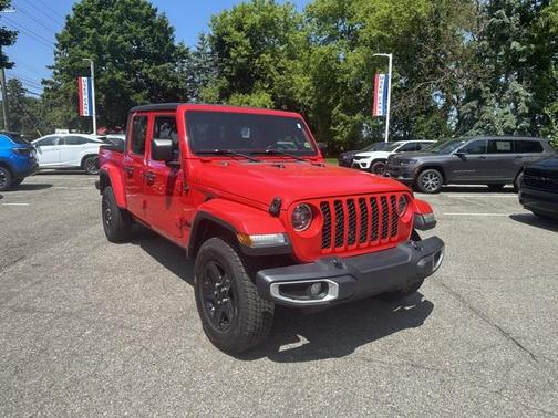 2021 Jeep Gladiator Sport S