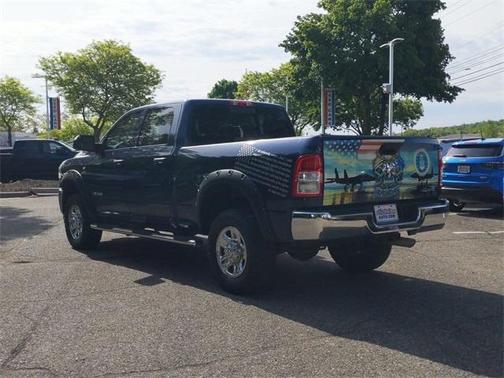 2020 RAM 2500 Tradesman Crew Cab 4X4 6'4' Box