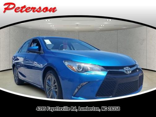 Photo 1 of 29 of 2017 Toyota Camry SE