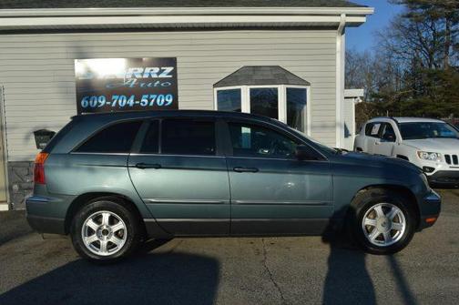 2005 Chrysler Pacifica Touring