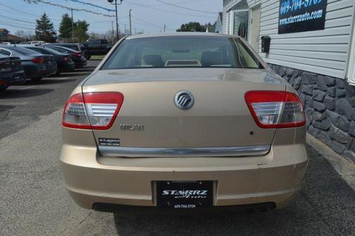 Tan 2006 Mercury Milan I-4