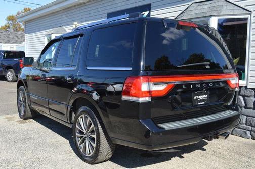 2016 Lincoln Navigator Select