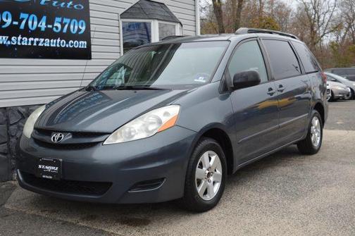 2009 Toyota Sienna LE