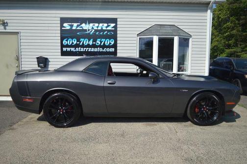 Gray 2018 Dodge Challenger SXT