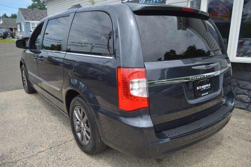 Black 2014 Chrysler Town & Country S