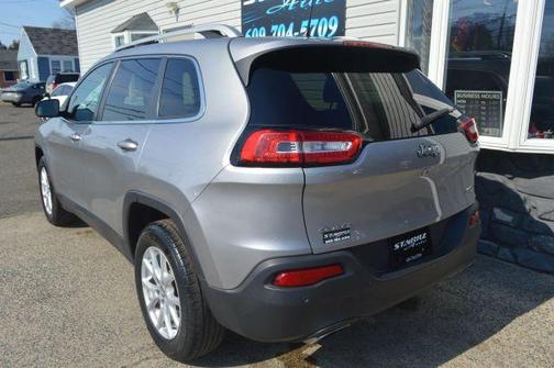 2016 Jeep Cherokee Latitude