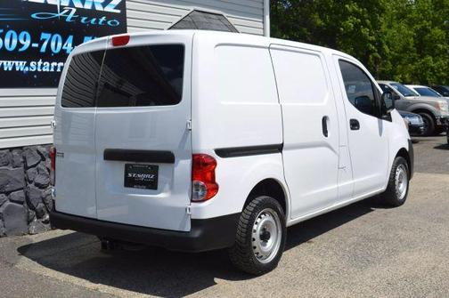 2015 Nissan NV200 S