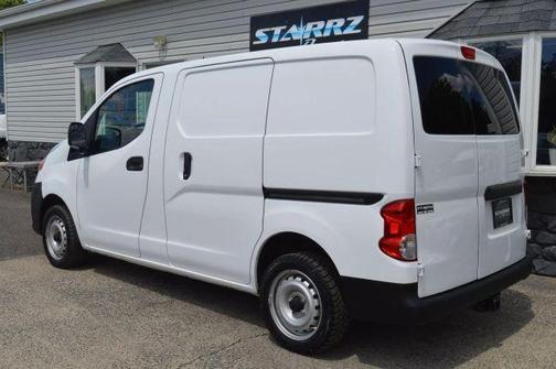 2015 Nissan NV200 S