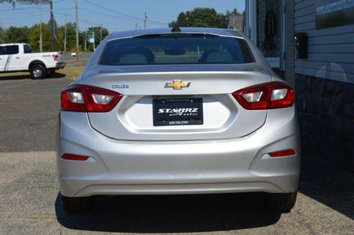 2019 Chevrolet Cruze LS