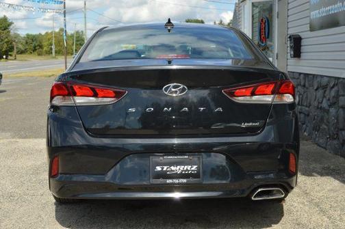 2018 Hyundai SONATA Limited