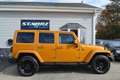 2014 Jeep Wrangler Unlimited Altitude