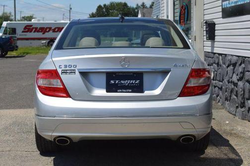 2011 Mercedes-Benz C-Class C 300 4MATIC Luxury
