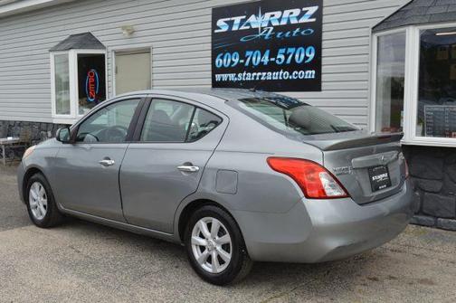 2014 Nissan Versa 1.6 SV