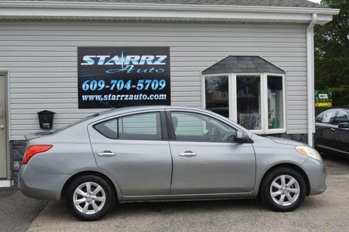 2014 Nissan Versa 1.6 SV