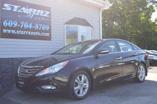 2011 Hyundai SONATA Limited