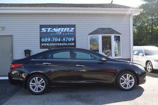 2011 Hyundai SONATA Limited