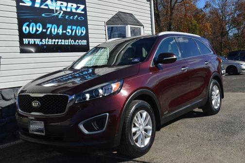 2017 Kia Sorento LX