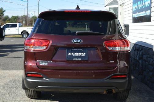 2017 Kia Sorento LX