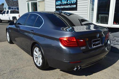 2016 BMW 528 i