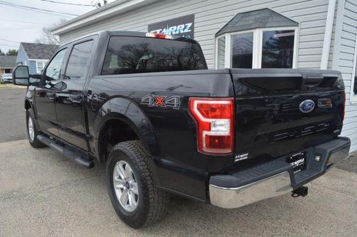 Black 2018 Ford F-150 XLT