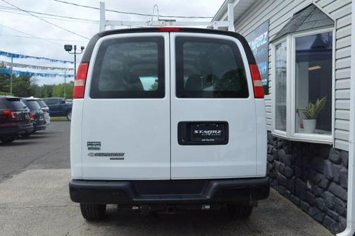 2011 Chevrolet Express 2500 Work Van
